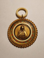 ANCIENNE MÉDAILLE DE BERCEAU VIERGE BRONZE DORÉ ÉMAILLÉ IVOIRINE MONOGRAMME