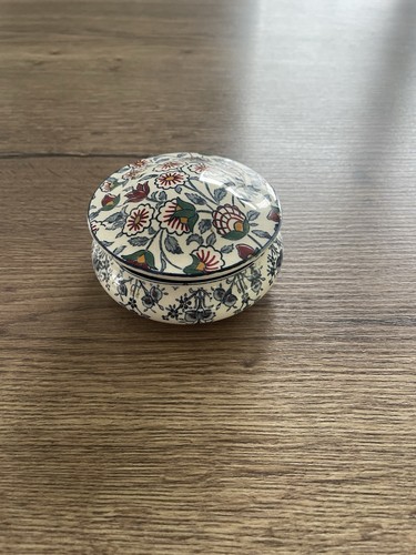 Ancienne boite bijoux - à,