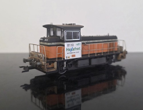 Locotracteur y8110 roco - roco, sncf