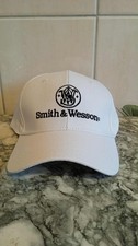 casquette smith wesson blanche reglable neuve