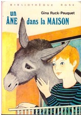Un âne dans la maison Gina