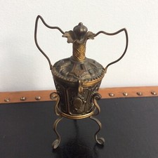 Boite Urne Métal Ouvragé