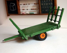 Remorque du Tracteur CIJ Renault réf 8/51 ~ Jouet Ancien en Bois 35 x 15 cm