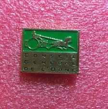 T07 Pins CHEVAL Horse Course