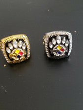 (2) Pcs Lot Ring 2005