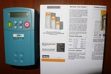 VARIATEUR VITESSE FREQUENCE SSD SERIES 650 ONDULEUR 220V/TRIPHASE 4,2/1,5Ampères