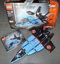 Jouet Construction LEGO TECHNIC avion course AIR RACE JET 42066 moteur complet