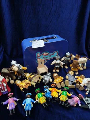 Lot figurines pour enfants - de,