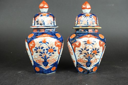 Vases hexagonaux japonais