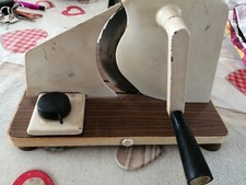 trancheuse manuelle année 70 formica l ensemble fonctionne pour deco