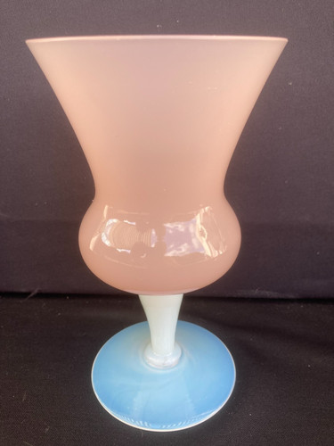 Vase opaline rose et - en,