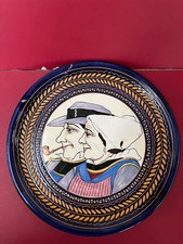 Assiette "Couple breton agée" Faience Henriot Quimper