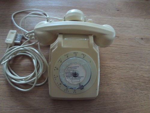 Ancien telephone ivoire a - ancien,