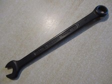 clé mixte facom série 40 noir 8