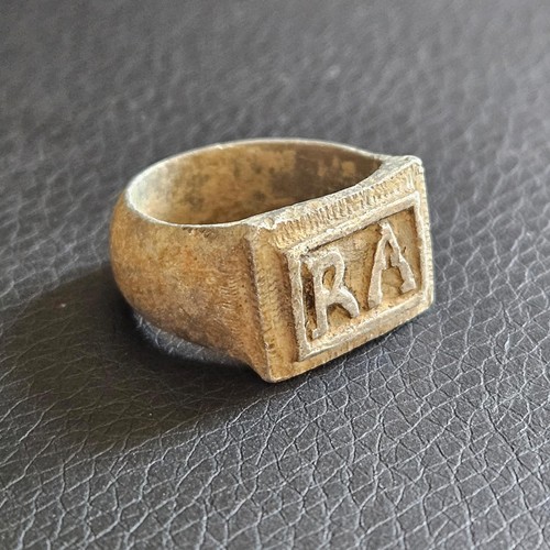 Bague chevalière poilu - chevalière,