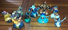 Lot de 9 figurines skylanders