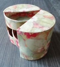 Boîte à bijoux ronde carton fleuri romantique