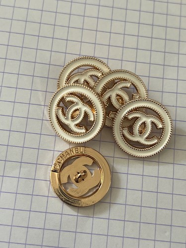 Boutons chanel vintage - 5,