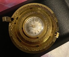 montre pendentif vintage
