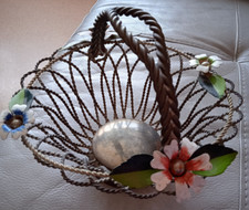 Panier métallique tressé avec Fleurs métalliques Objet Tout Métal 24 cm diamètre