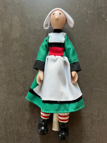 Poupee becassine ceramique - becassine,