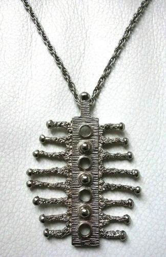 Collier vintage année - vintage,