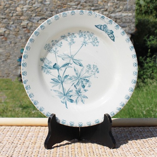 Ancienne assiette semi creuse