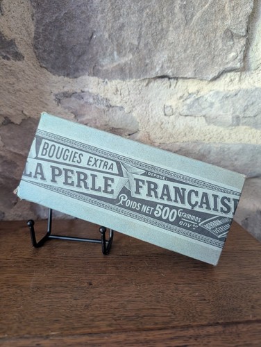 Boite ancienne complètede - , 8