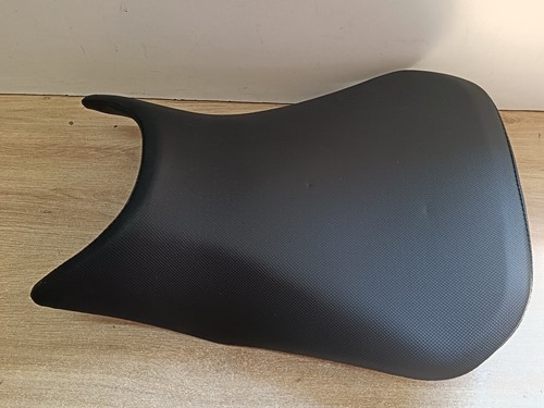 Une selle siege - pilote, avant