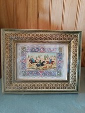ANCIEN ET BEAU TABLEAU PERSE / IRAN . MARQUETERIE KHATAM KARI / SCENE DE CHASSE.