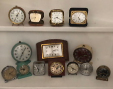 LOT DE 14 REVEILS PENDULES VINTAGE ANNEES 50 /60  JAZ / BAYARD ETC ...