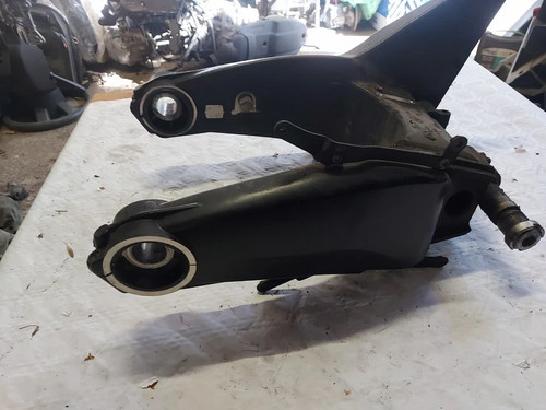 Bras oscillant gilera 800 - bras,
