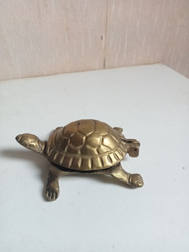 Cendrier tortue laiton - tortue, en