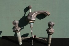 ancien robinets bronze