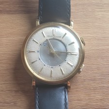 Montre mécanique memovox - montre,