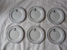 6 ASSIETTES EN PORCELAINE