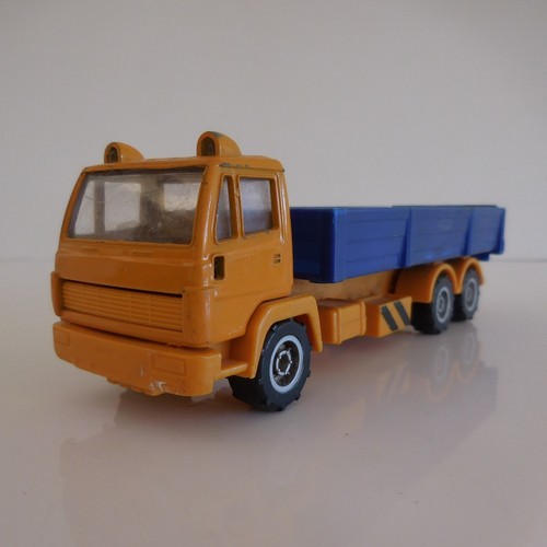 Véhicule transport camion
