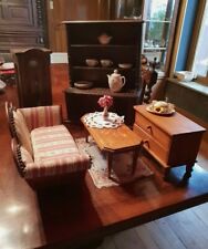 Jouet ancien Superbe salon complet Maison de poupée et petites porcelaines  Rare