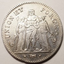 DIRECTOIRE : RARE & BELLE 5