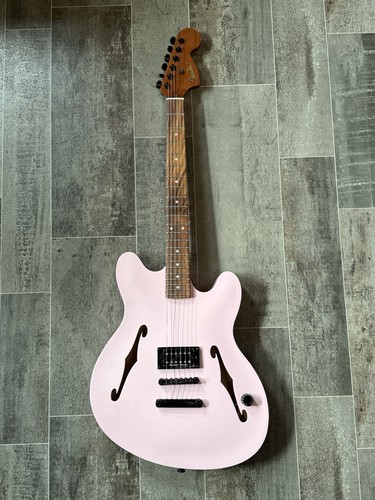 Fender tom delonge - fender, starcaster