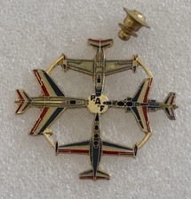 Pin's Avion Armée De L’air PAF Alphajet Patrouille Acrobatique De France Signé