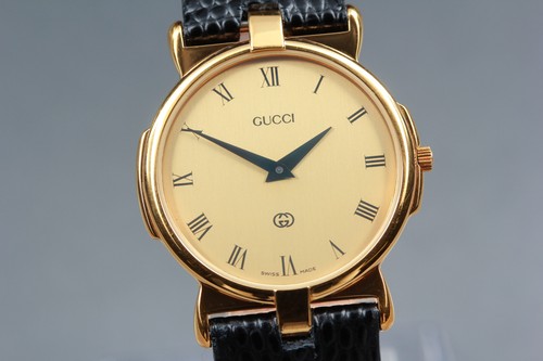 Presque comme neuve montre - comme, neuve]