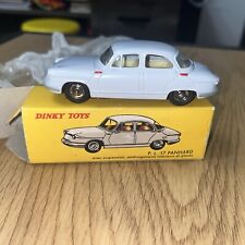 Voiture 1/43 réédition DINKY