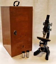 Leitz – The Largest CM Polarizing Microscope From 1930s