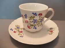 Tasse et sous-tasse a café