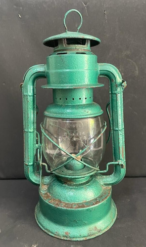 Ancienne lampe kérosène - ancienne,