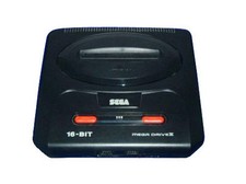 SEGA Mega Drive 2 Console de Jeux - Noire avec plusieurs jeux intégrés 