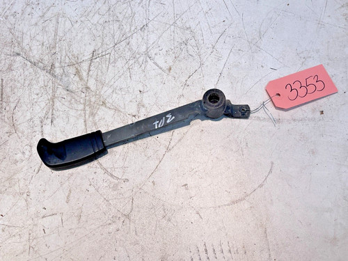 Kubota l4240 tractor 3pt lever - kubota,