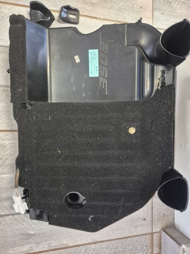 Caisson basse bose mercedes - caisson,