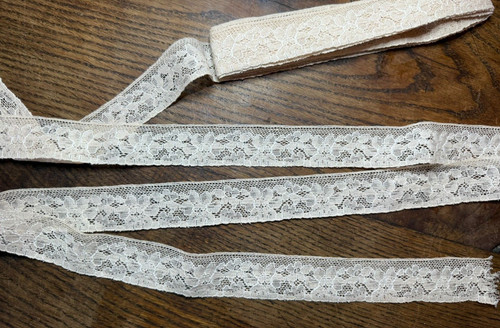 Dentelle ancienne petite - ancienne,